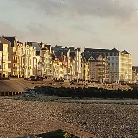 Petit Cocon Aux Portes De La Vieille Garage Gratuit Sur Demande * Boulogne-sur-Mer